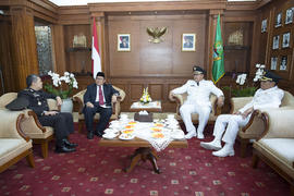 Dokumentasi Pelantikan Drs. H. Budi Budiman dan Drs. H. Muhammad Yusuf sebagai Wali Kota dan Waki...