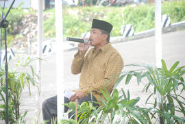 Dokumentasi Peresmian Kegiatan Pembangunan di Wilayah Kecamatan Indihiang Tahung 2011 04